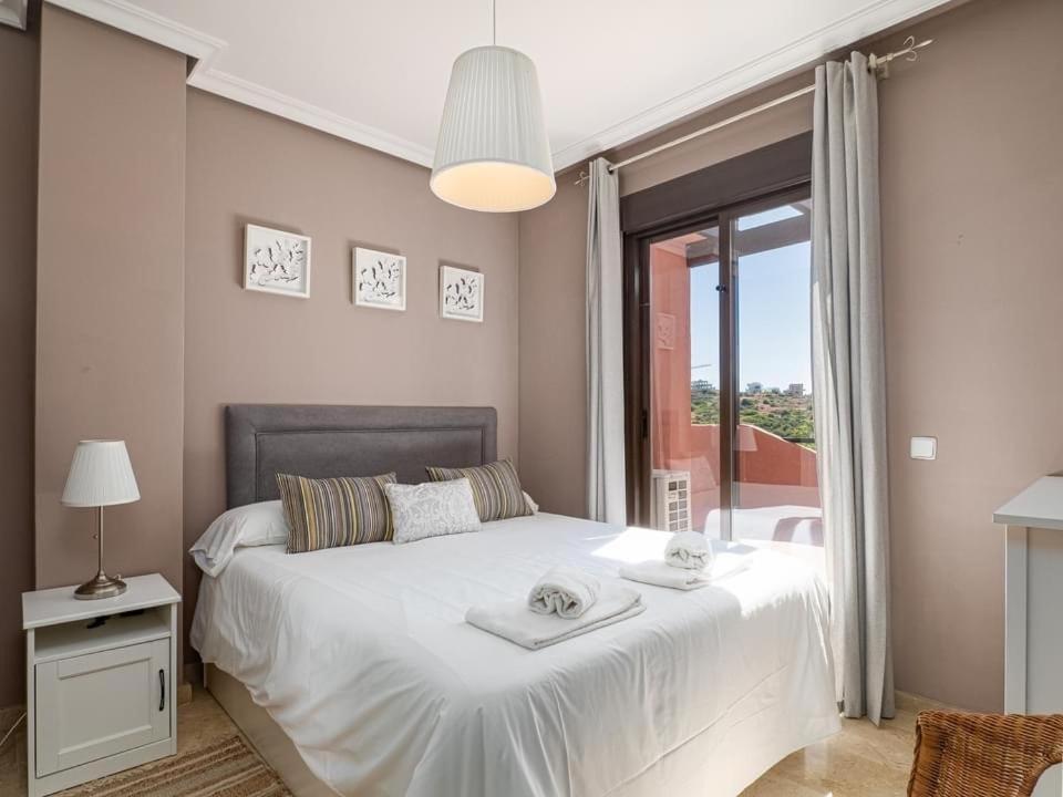 Penthouse Majestic Costa Golf Casares Lejlighed Eksteriør billede
